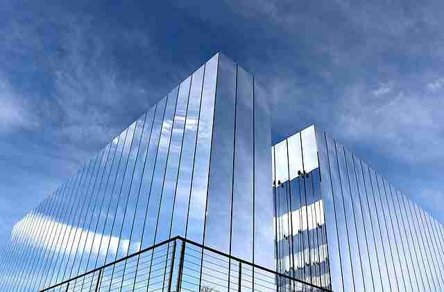 海角官网内容生态现状揭秘 - 流行趋势预测，海角讨论